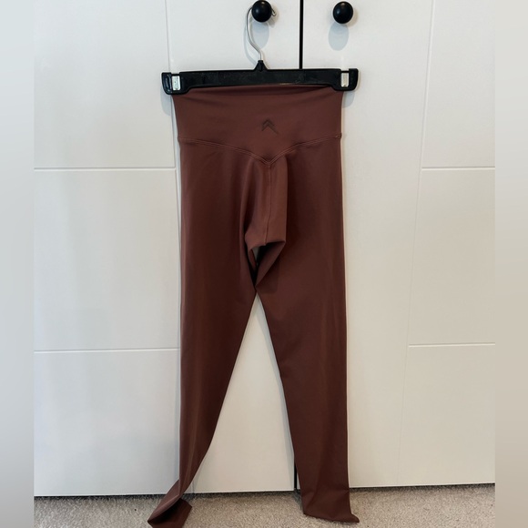 Oner Active Timeless High Waisted Leggings | Chestnut
| Size: S - Short - Picture 2 of 2